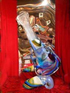 OBRA-PRIMA ÚNICA - EXTRAORDINÁRIA GUITARRA EM VIDRO POLICROMADO DE MURANO - obra única assinada pelo mestre RENATO ANATRÀ